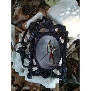 Bubble Head Nurse Keychain Silent Hill Horror Movie Pyramid Head